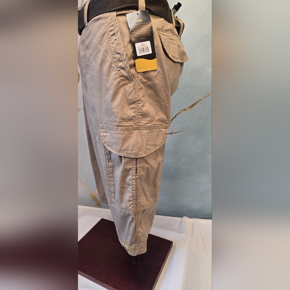 NWT Lee Comfort Stretch Nomad Tan Cargo Shorts with Brown Web D-Ring Belt 34